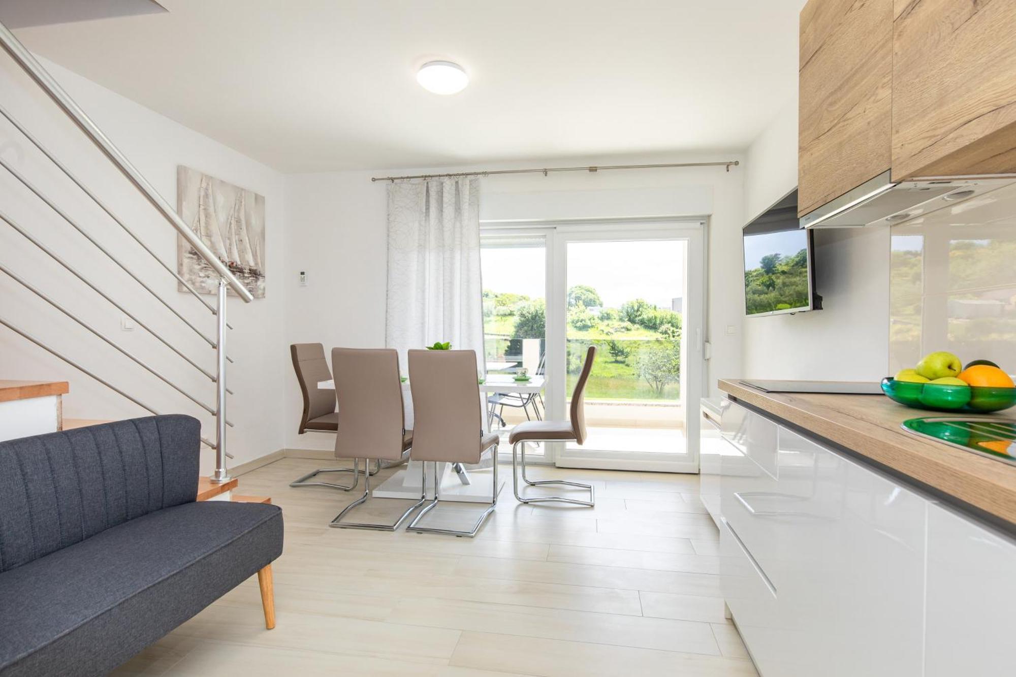 Apartments Augustinovic Baska  Room photo